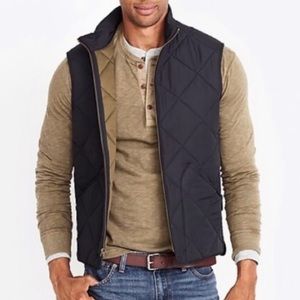 J Crew Men’s Authentic Outerwear Navy and Tan Vest